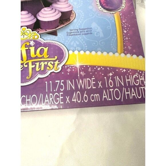 Disney Sofia the First cupcake tower with cupcake liners - Picture 5 of 8